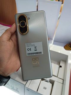 Huawei Nova 10 8/256gb
Unit, Case, Orig Charger