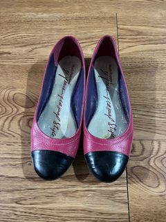 Hush puppies two tone doll shoes