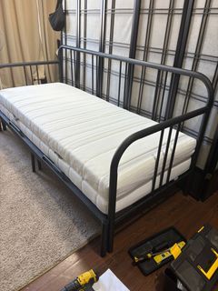 IKEA FYRESDAL DAYBED with 2 mattresses