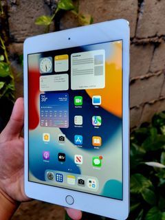 iPad Mini 4 128gb Wi-Fi and Cellular