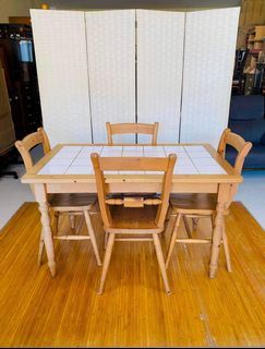 JAPAN SURPLUS FURNITURE 4 SEATERS DINING SET  TABLE TILES ON TOP  FG031  SIZE 47.5L x 29.5W x 28.5H (TABLE)  15.5L x 15.5W x 18H (CHAIRS)  (AS-IS ITEM) IN GOOD CONDITION