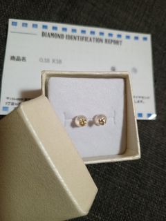 K18 diamond stud earring ❤️