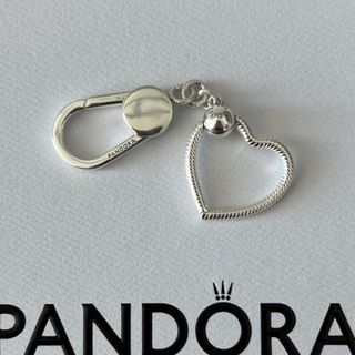 Keyholder Keychain Heart moments Pandora in silver
