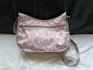 （分類：）位於 。 由 e55796 提交（商品編號 1301483003，圖片 1）。簡介： 。