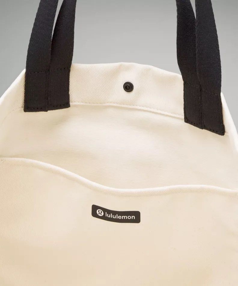 Lululemon Double Handle Canvas Tote Bag 17L Women s Fashion Bags Wallets Tote Bags on Carousell