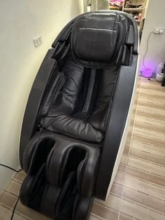 Massage Chair For Sale!