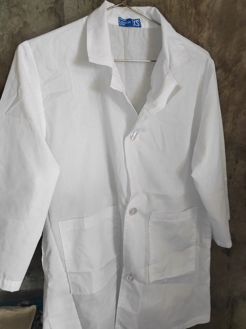 Meridian Lab gown xs