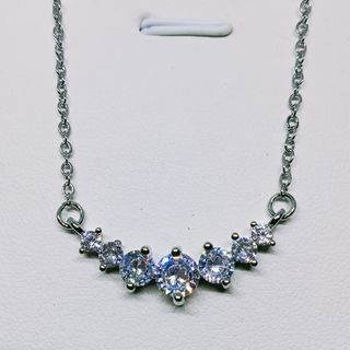 Moissanite necklace. 18K plated. Adjustable.