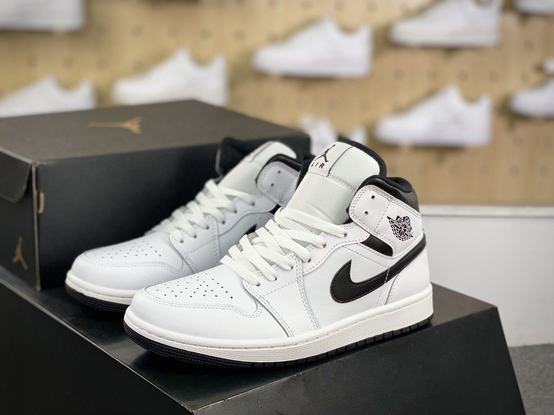 Womens air jordan 1 panda discount