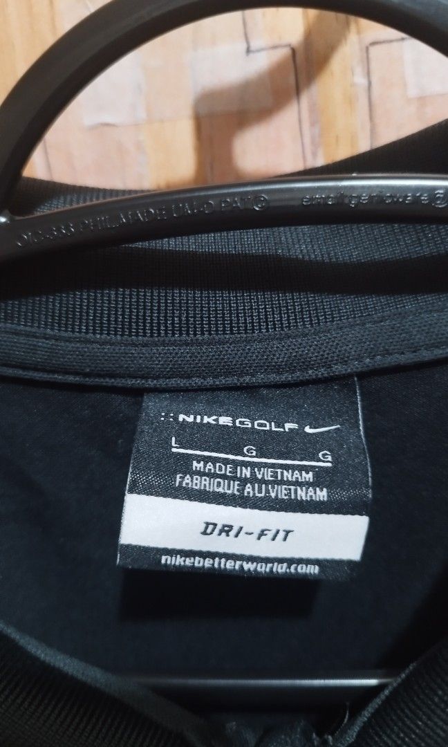 Nike golf drifit (Category: Activewear) located in Alicia. Submitted by wrence_09 (Listing ID 1301599972, Image 2). Description: .