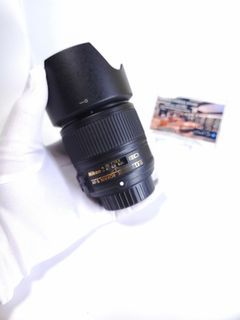 Nikon 35mm 1.8 ED ( Fullframe Lens )