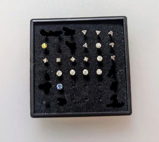 (Category: ) located in . Submitted by whimsicalfinds (Listing ID 1236162376, Image 1). Description: .