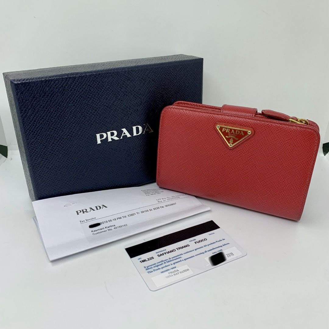 DISCOUNTED* PRADA 1ML225 RED SAFFIANO COMPACT WALLET 247017896 HM