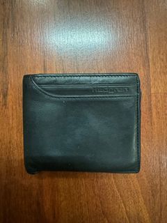Preloved Hedgren Genuine Leather Wallet