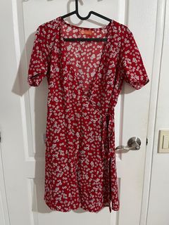 (Category: ) located in . Submitted by preloved_items01 (Listing ID 1301501251, Image 1). Description: .