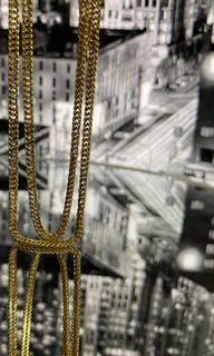 Saudi Gold curb chain necklace 18karat size 22