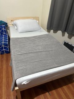 (Category: ) located in . Submitted by gyams (Listing ID 1301590955, Image 1). Description: .