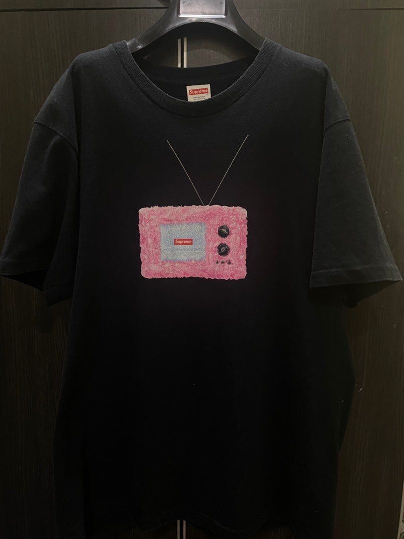 SUPREME TV TEE