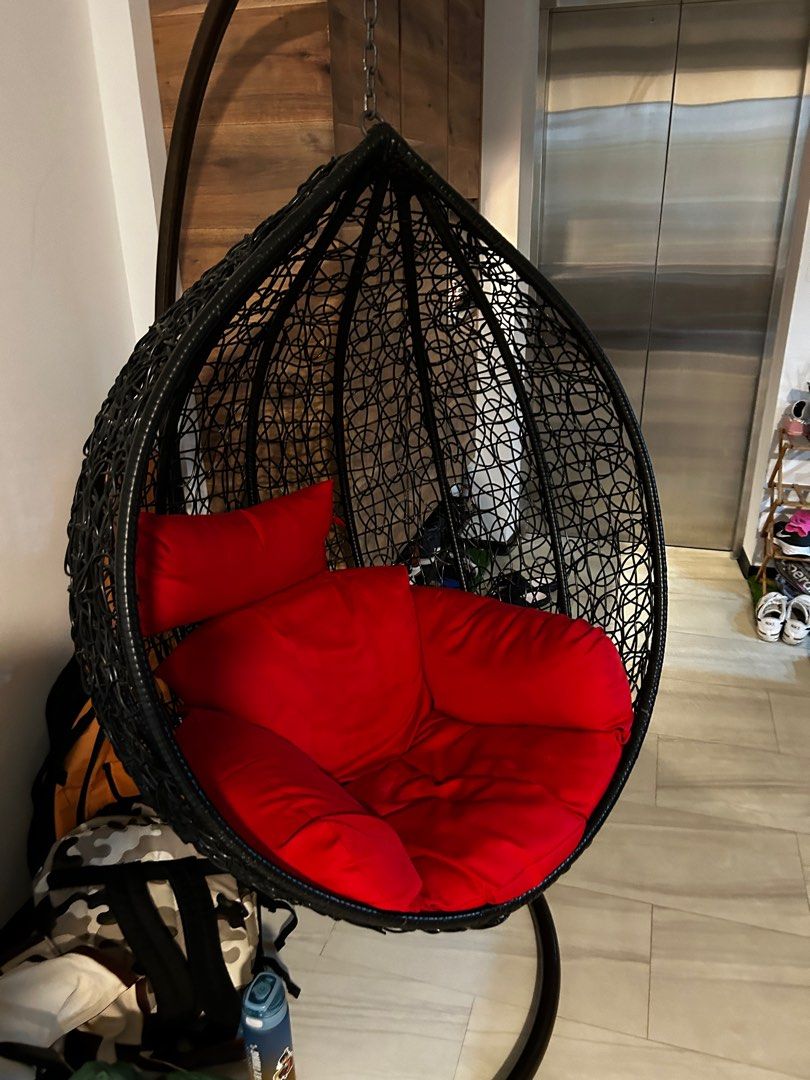 Hanging egg chair used outlet
