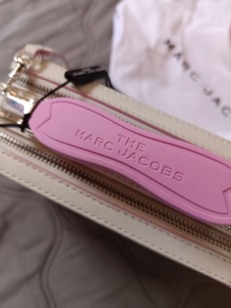 Marc Jacobs The Box Cake Bag Luxury Bags Wallets on Carousell