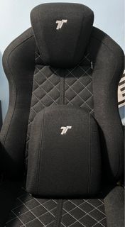TT Racing Gaming Chair V4 Pro