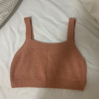 Uniqlo fuzzy knit top