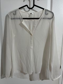 (Category: ) located in . Submitted by preloved_items01 (Listing ID 1301495713, Image 1). Description: .