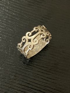 Vintage style Silver Swirl Band