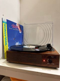 Vinyl Record Player/Turntable for Beginners