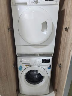(Category: ) located in . Submitted by nmccahey85 (Listing ID 1301526091, Image 1). Description: .