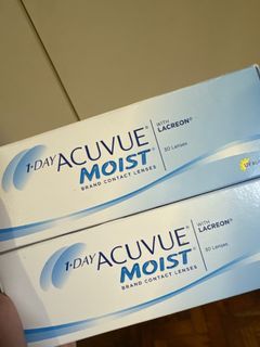 1-Day Acuvue Moist Contact Lenses