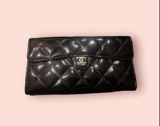 (Category: ) located in . Submitted by shopyourstyleph (Listing ID 1301807859, Image 1). Description: .