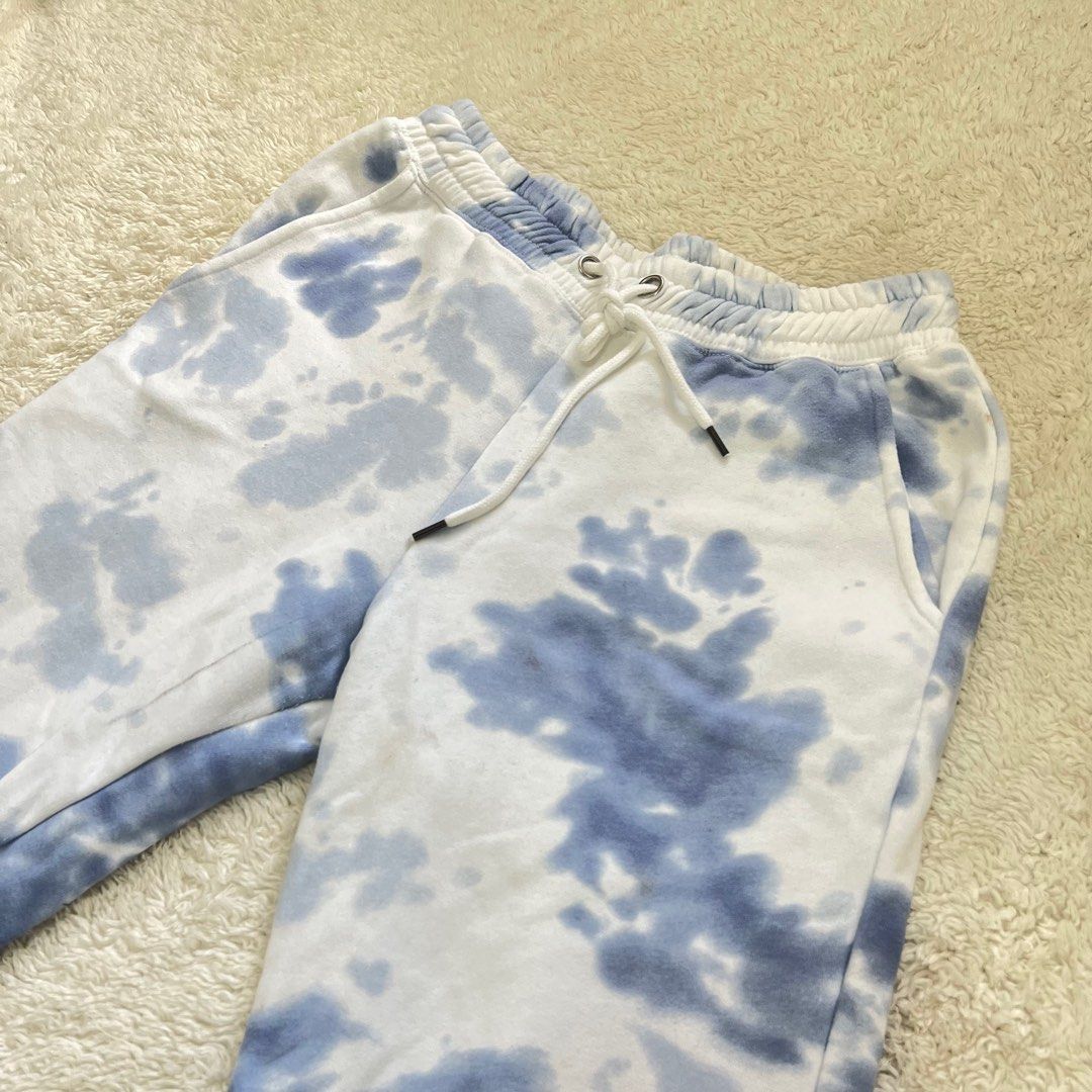 Abercrombie Fitch blue tie dye sweatpants joggers Women s Fashion Bottoms Other Bottoms on Carousell
