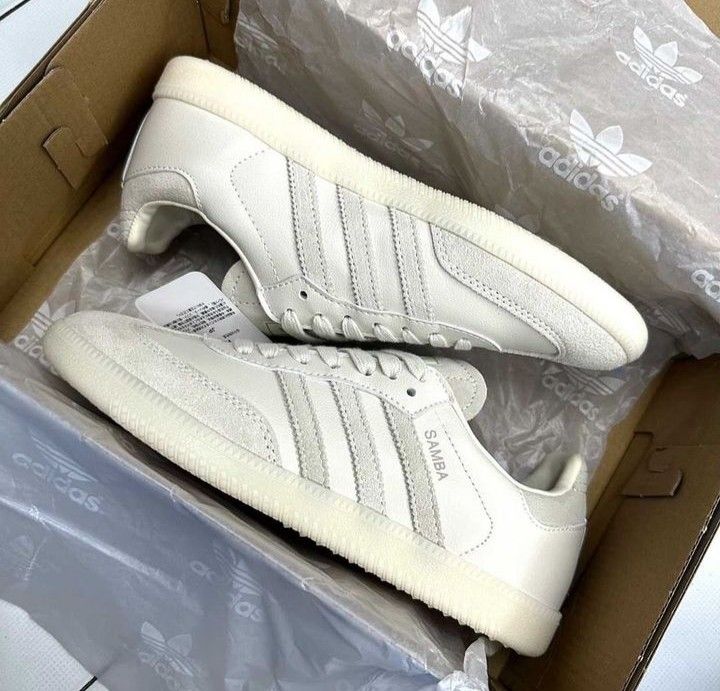 ADIDAS- Samba (Category: Sneakers) located in Quezon City. Submitted by dashoutlet (Listing ID 1301575275, Image 3). Description: AUTHENTIC BRAND NEW AVAILABLE IN DIFFERENT SIZES US 5 - 11 MOP: Gcash Maya PayPal Palawan Cebuana LBC.
