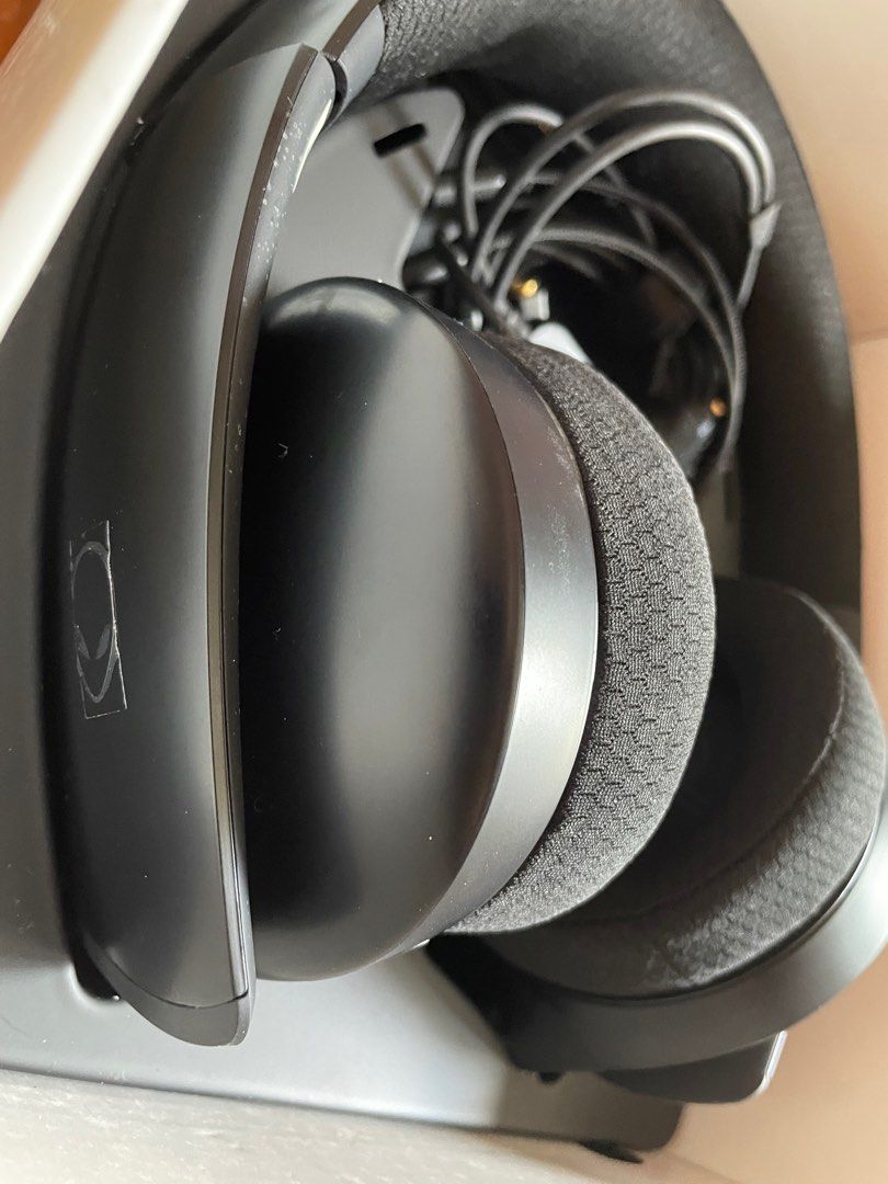 Alienware 7.1 pc gaming headset aw510h top