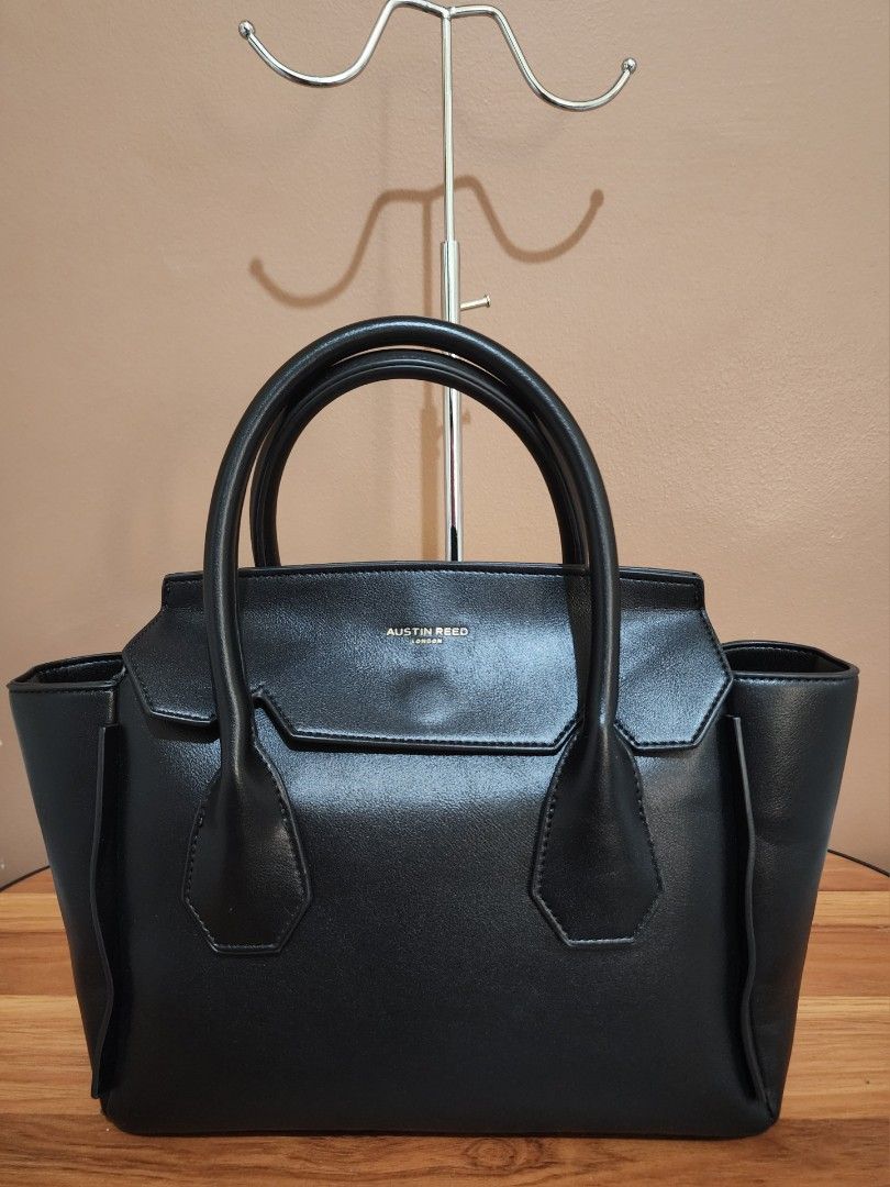 Austin Reed London, Women's Fashion, Bags & Wallets, Tote Bags on Carousell