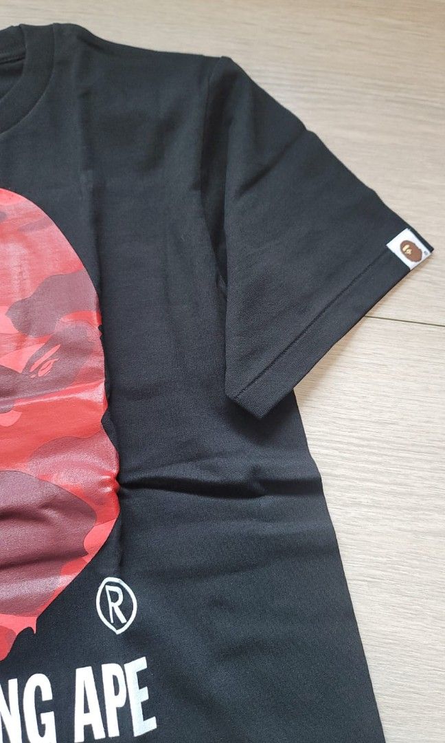 Bape Tee. （分類：T-shirt、恤衫、有領衫）位於 Hong Kong。 由 ringopang1217 提交（商品編號 1301774021，圖片 3）。簡介： 全新“ 連原有包裝. (議價免問 x飛機友勿擾)。