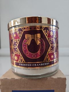 Bath and Body Works Candle 3 Wick Frosted Cranberry