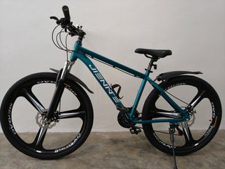 (Category: ) located in . Submitted by MiracleBike (Listing ID 1117973081, Image 1). Description: .