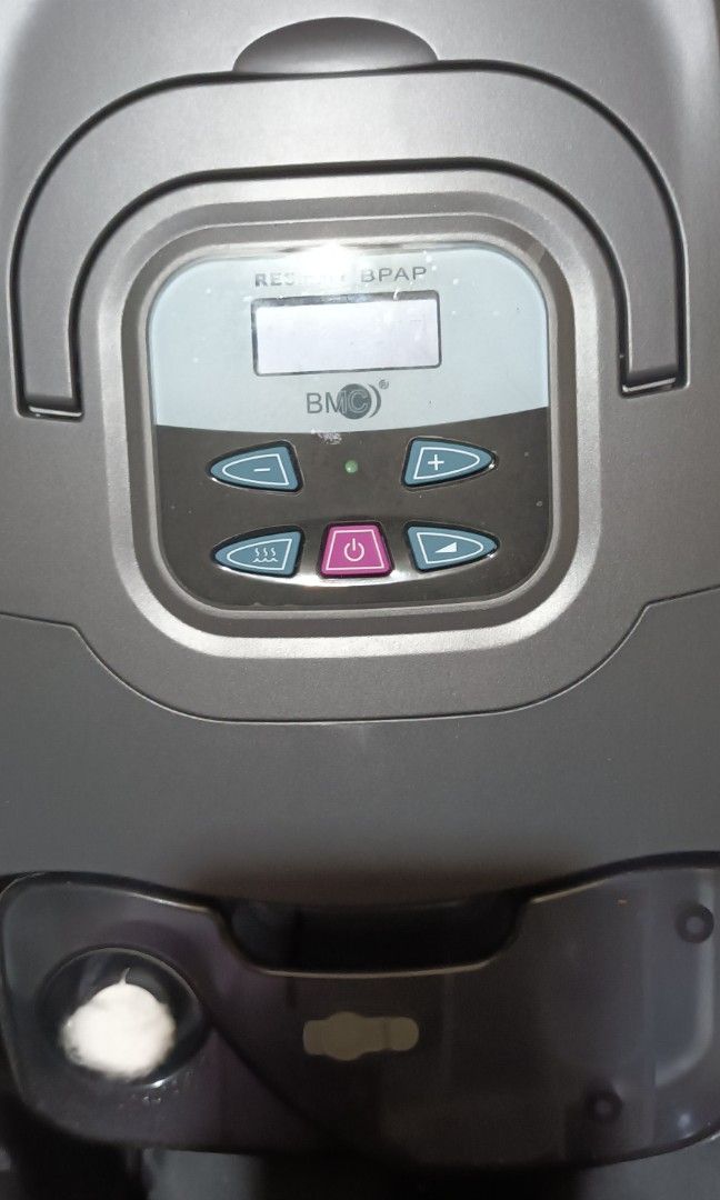 BIPAP Machine (Category: Medical Supplies & Tools) located in Caloocan City. Submitted by pascuachar04239 (Listing ID 1301686394, Image 3). Description: 📍considered as brand new 📍used only few times 📍with complete accessories (bag etc).