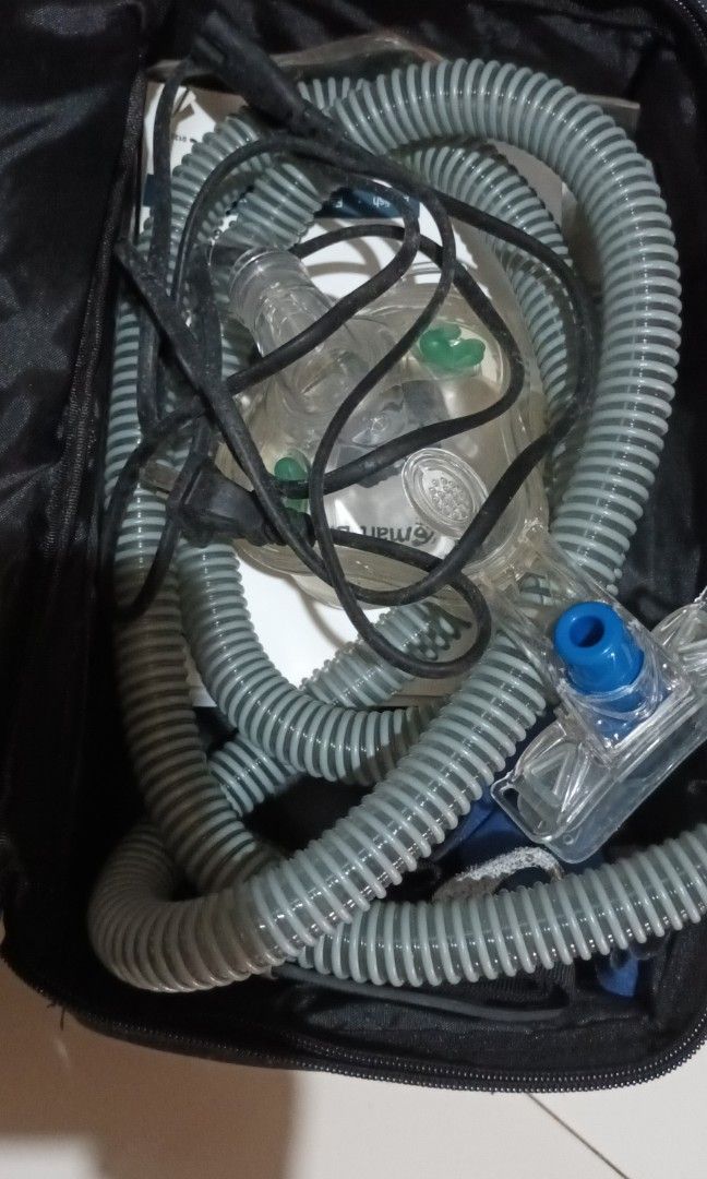 BIPAP Machine (Category: Medical Supplies & Tools) located in Caloocan City. Submitted by pascuachar04239 (Listing ID 1301686394, Image 2). Description: 📍considered as brand new 📍used only few times 📍with complete accessories (bag etc).