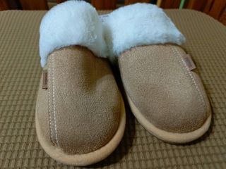 Brown and White Furry Slippers from S. Korea