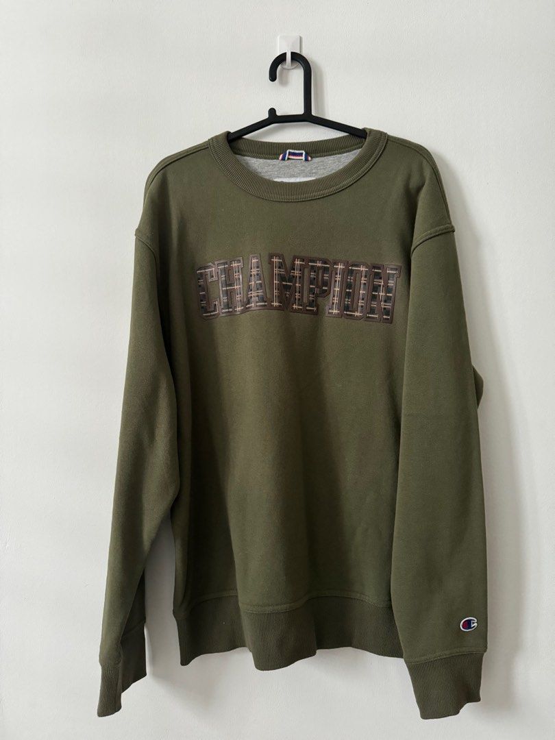 Champion sweatshirt, Men's Fashion, Tops Sets, Tshirts Polo