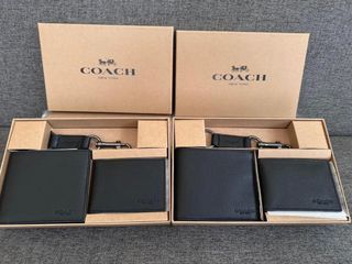 Coach 64118 Boxed Compact ID Wallet with Trigger Snap Key Fob Plain Black