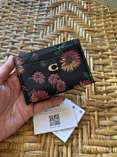 coach essential floral printed leather card case