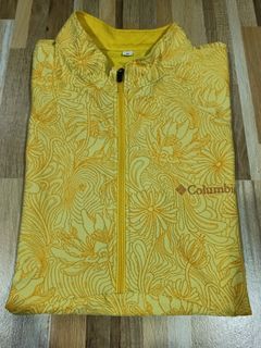 Columbia Hiking Shirt Moving Out Sale!!!