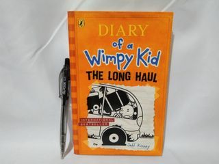 DIARY OF A WIMPY KID, THE LONG HAUL BY JEFF KINNEY