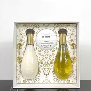 (Category: ) located in . Submitted by europebrandedperfumes (Listing ID 1301756164, Image 1). Description: .