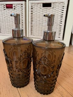 （分類：）位於 。 由 monicamm 提交（商品編號 1301729976，圖片 1）。簡介： 。