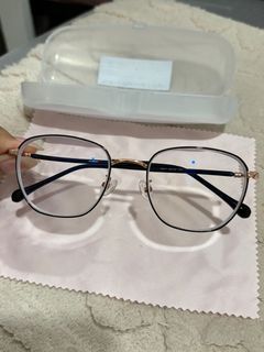 Graded Eyeglasses